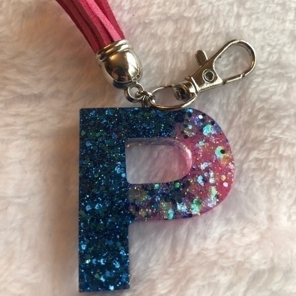Handmade P Blue & Pink Resin Key Chain Bag Charm - Picture 3 of 7